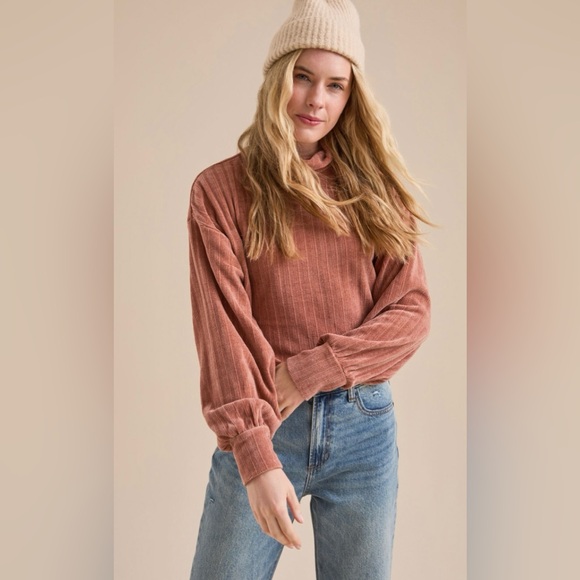 Altar'd State Sweaters - Altar’d State Margot Ribbed Turtleneck Sweater